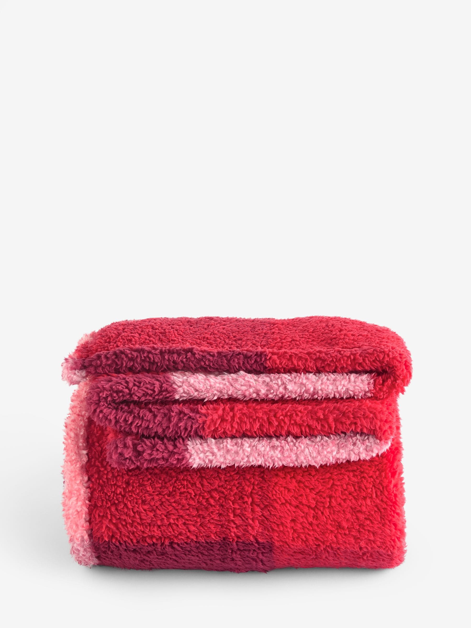 Cosy Check Throw