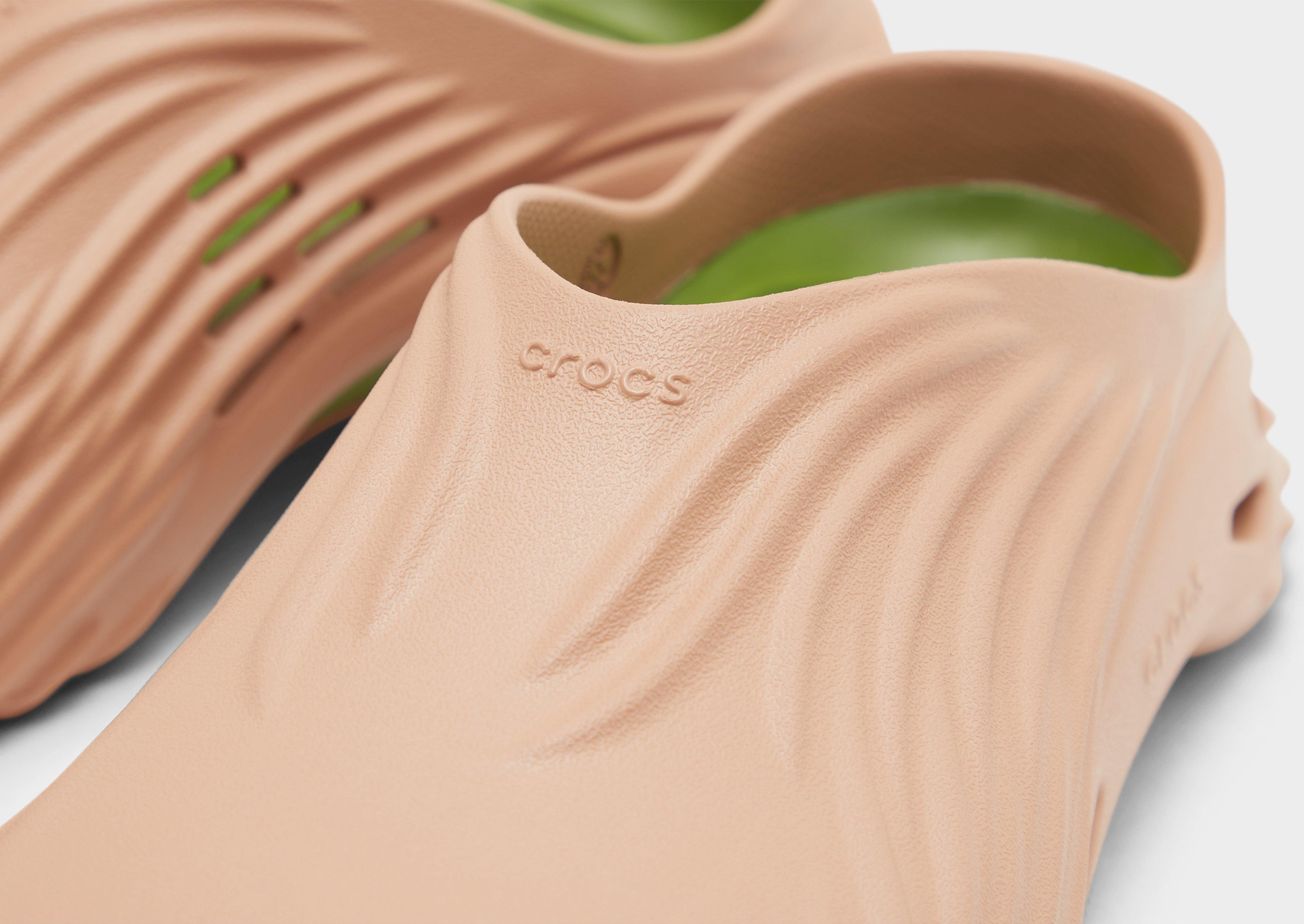 Crocs Echo Wave