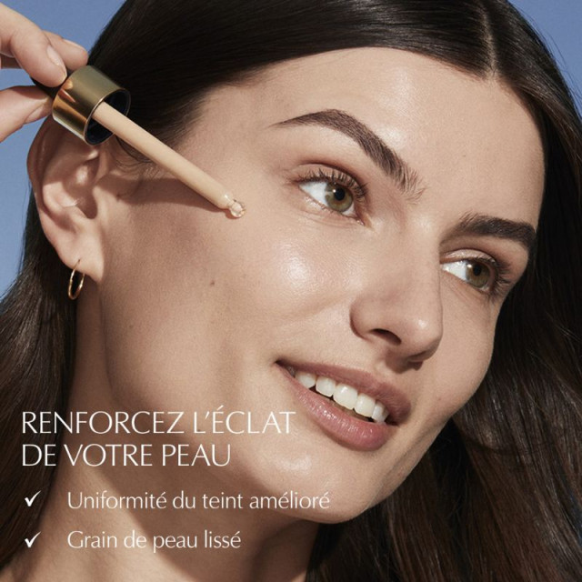 Futurist SkinTint Serum Fond de Teint ESTÉE LAUDER