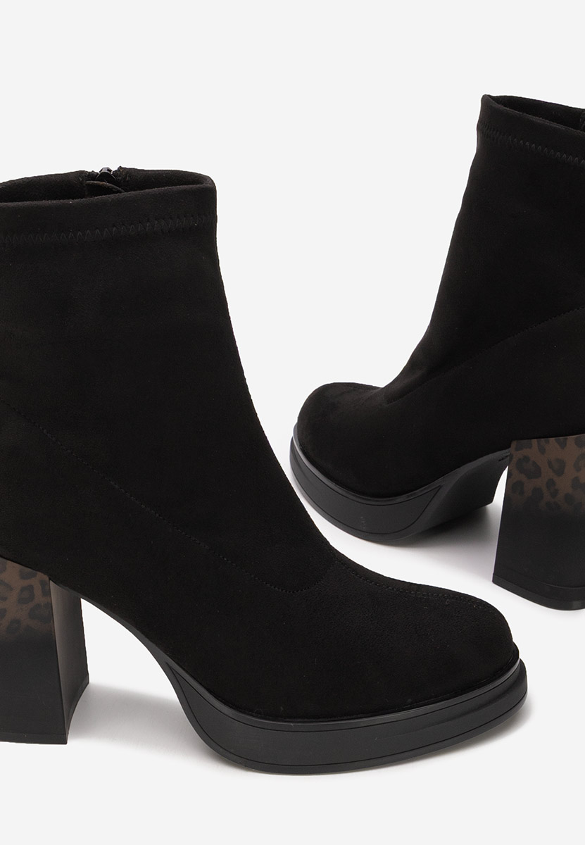 Bottines à gros talon noires Astonia V3