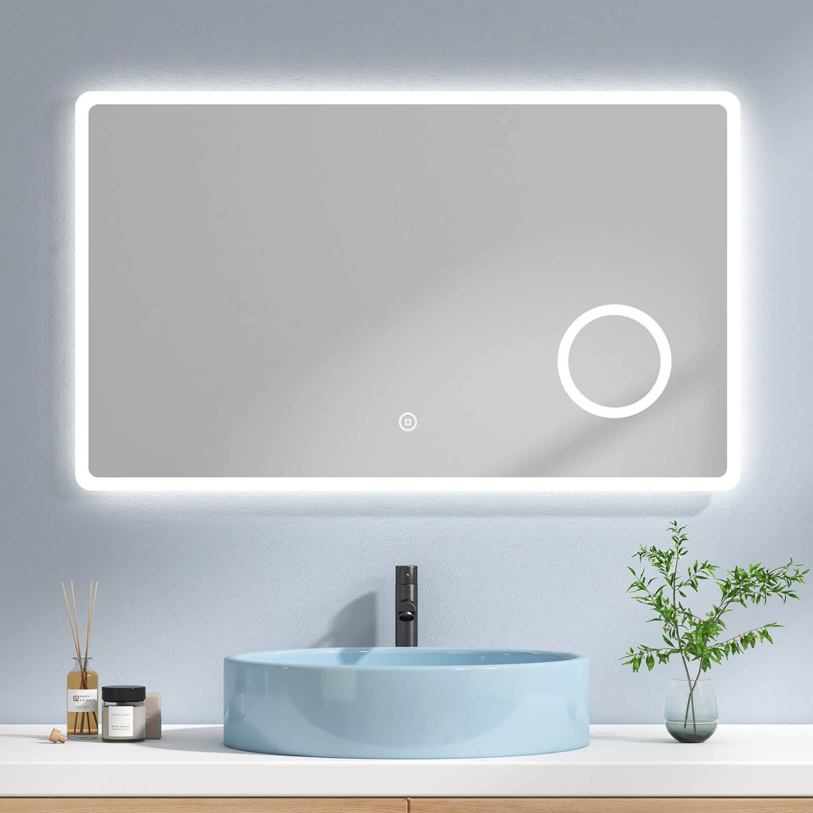 LM13 Badezimmerspiegel mit Touch-Beleuchtung Uhr 3-facher Vergrößerung Antibeschlag IP44 energiesparend I EMKE.DE
