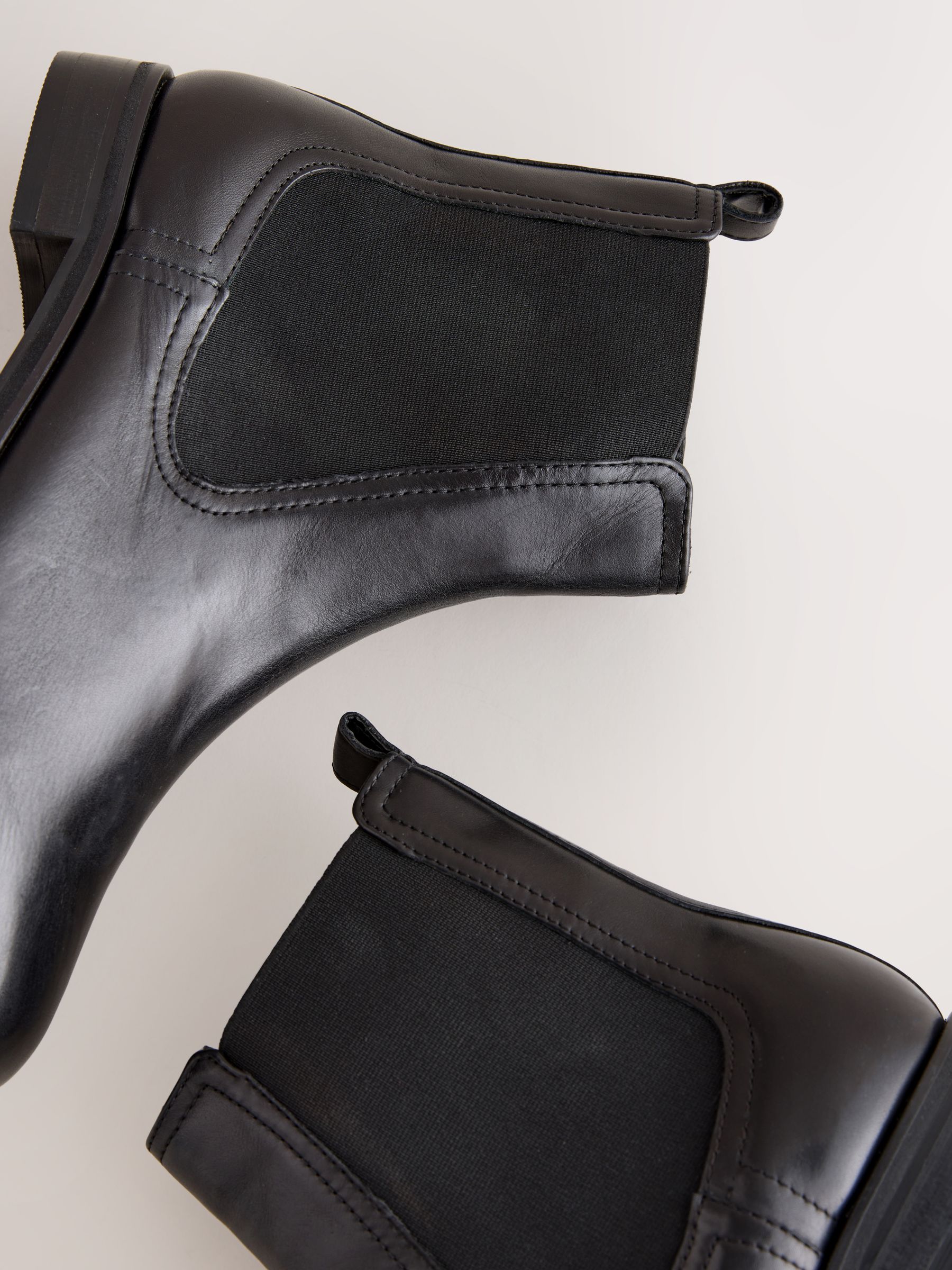 Zwart leer - Forever Comfort® Chelsea-enkellaarzen