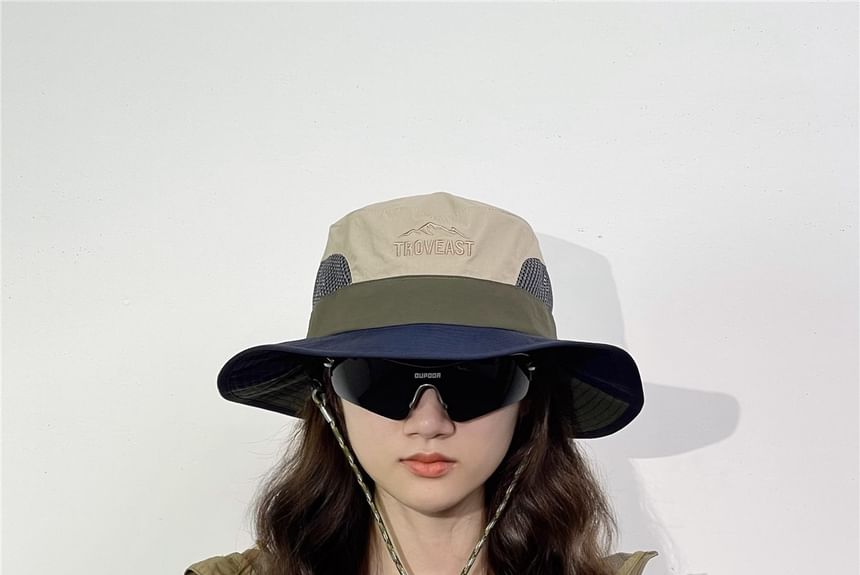 Trovelst - Color Block Bucket Hat