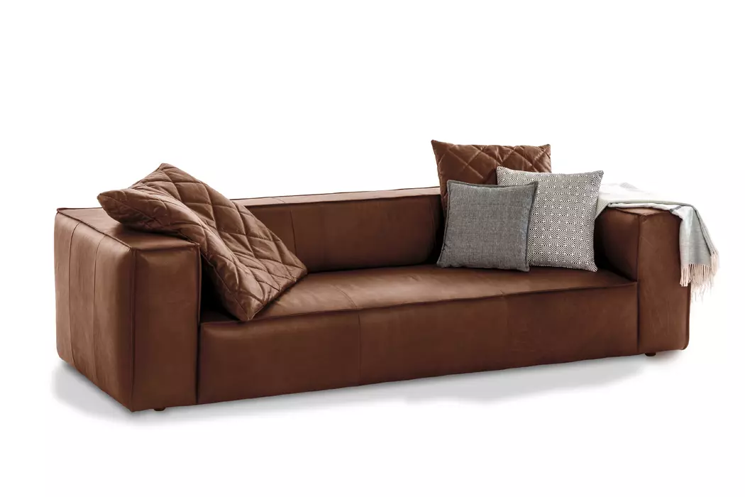 Sofa 18050 around-the-block