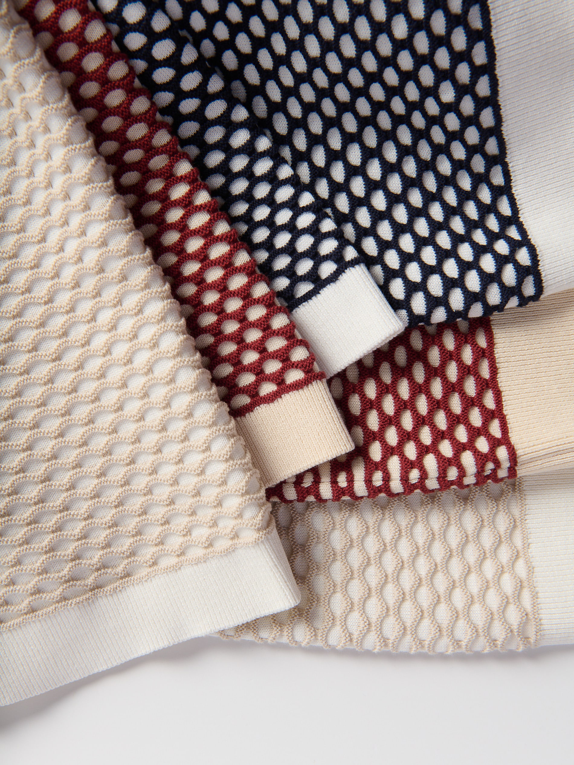 Pullover im Polostil mit hohem Baumwollanteil