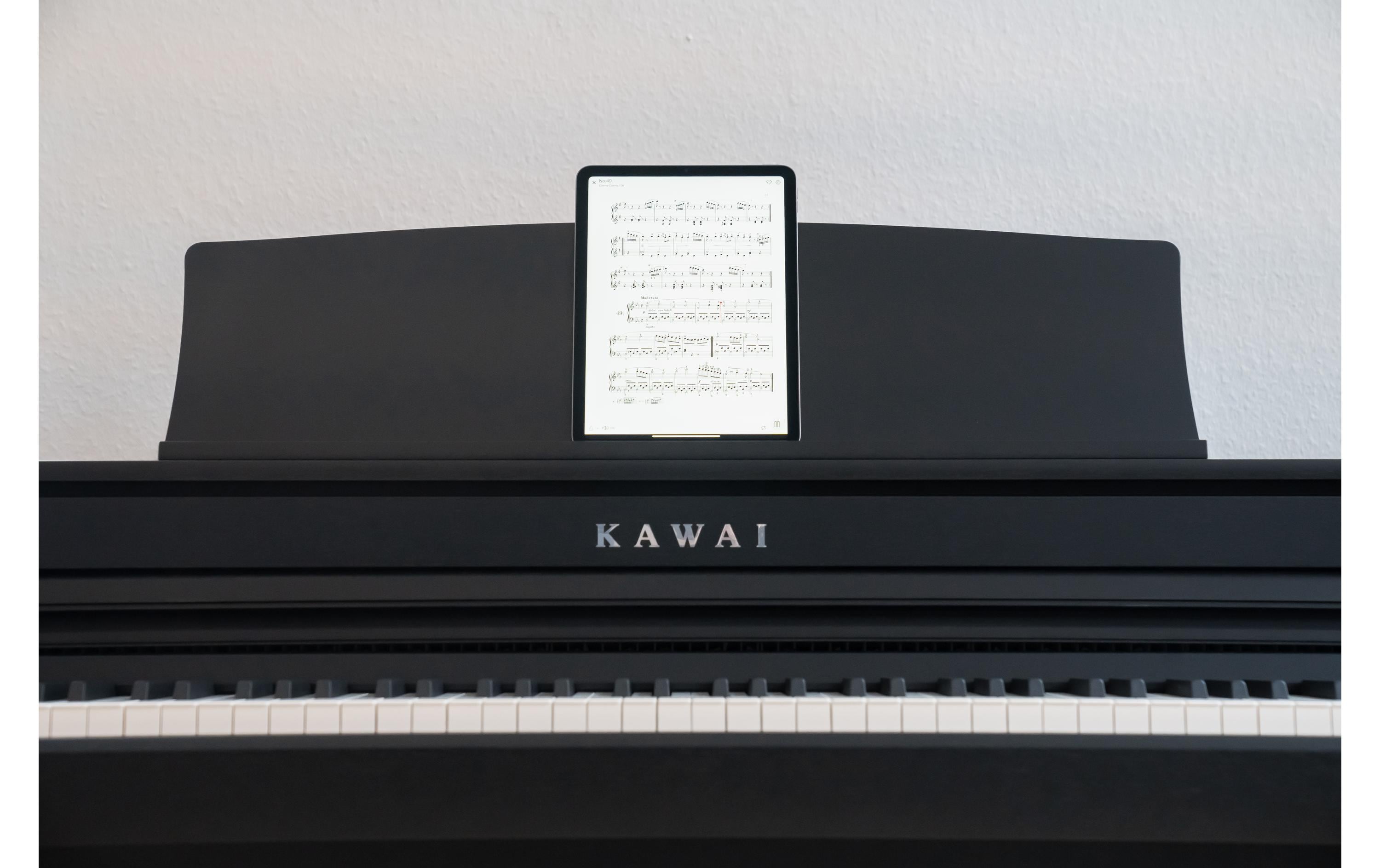 E-Piano CA-401<br>E-Piano mit «Grand Feel Compact» Mechanik und übersichtlichem OLED-Display