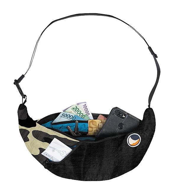 TICKET TO THE MOON - POCHETTE COMPACT SLING BAG
