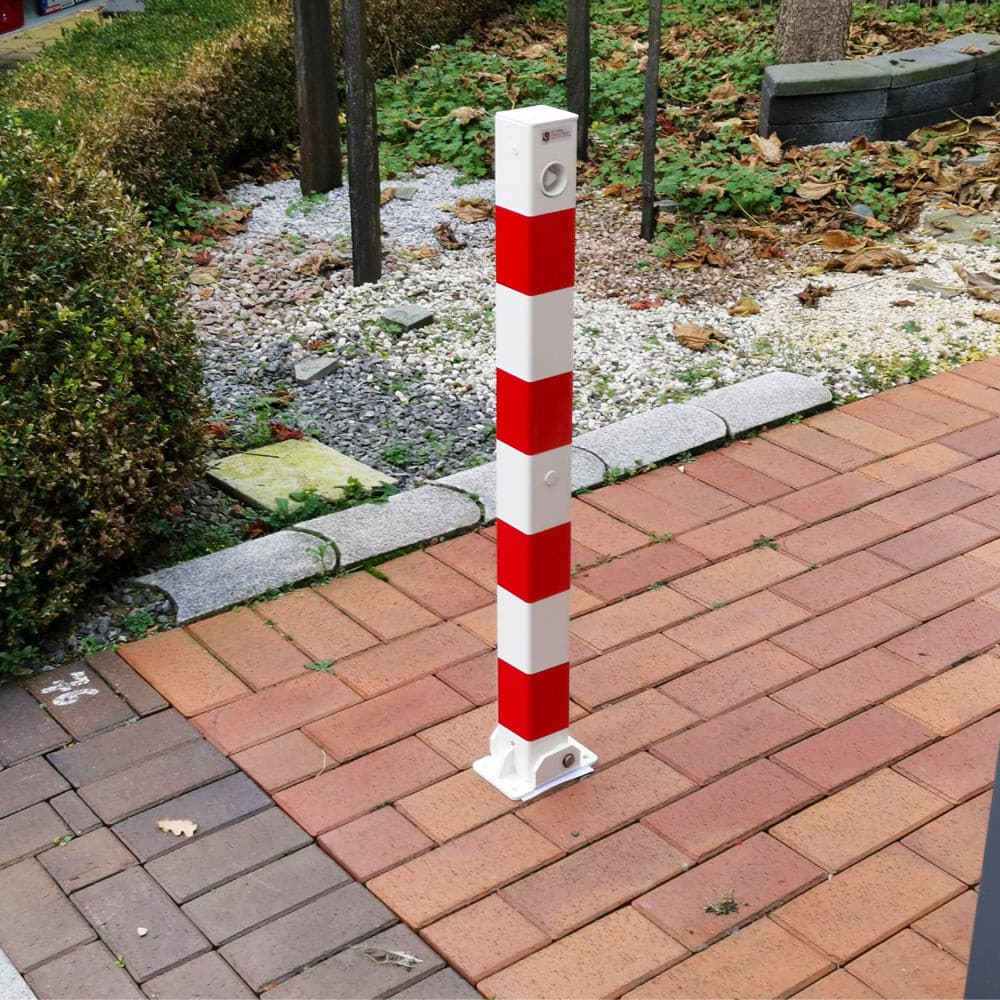 Comfortabele opvouwbare driehoekige paal 70x70mm, DIN3223, thermisch verzinkt gepoedercoat staal / zonder kettingoog, wit