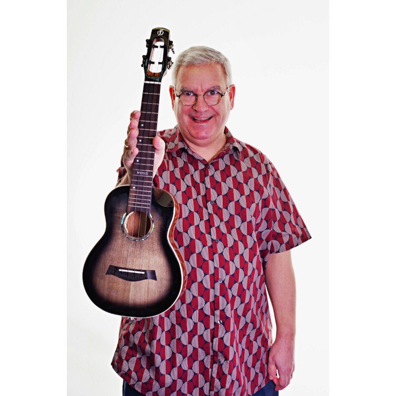 Flight Peter Moss Signature Moonburst Stain elektrisch-akoestische concert ukelele met deluxe gigbag
