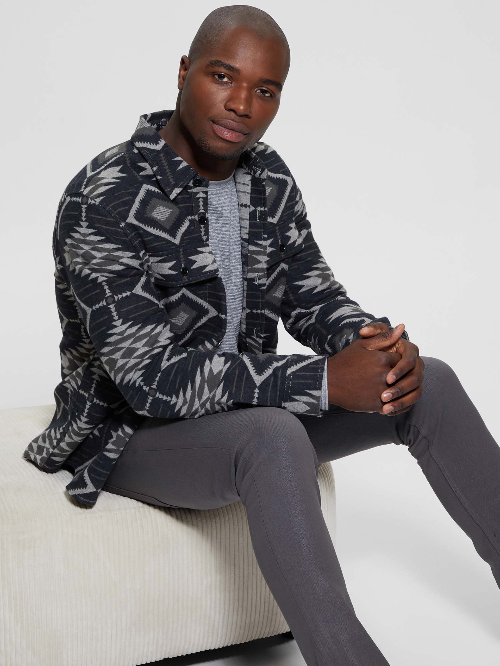 Camisa Jacquard com Motivo do Sudoeste