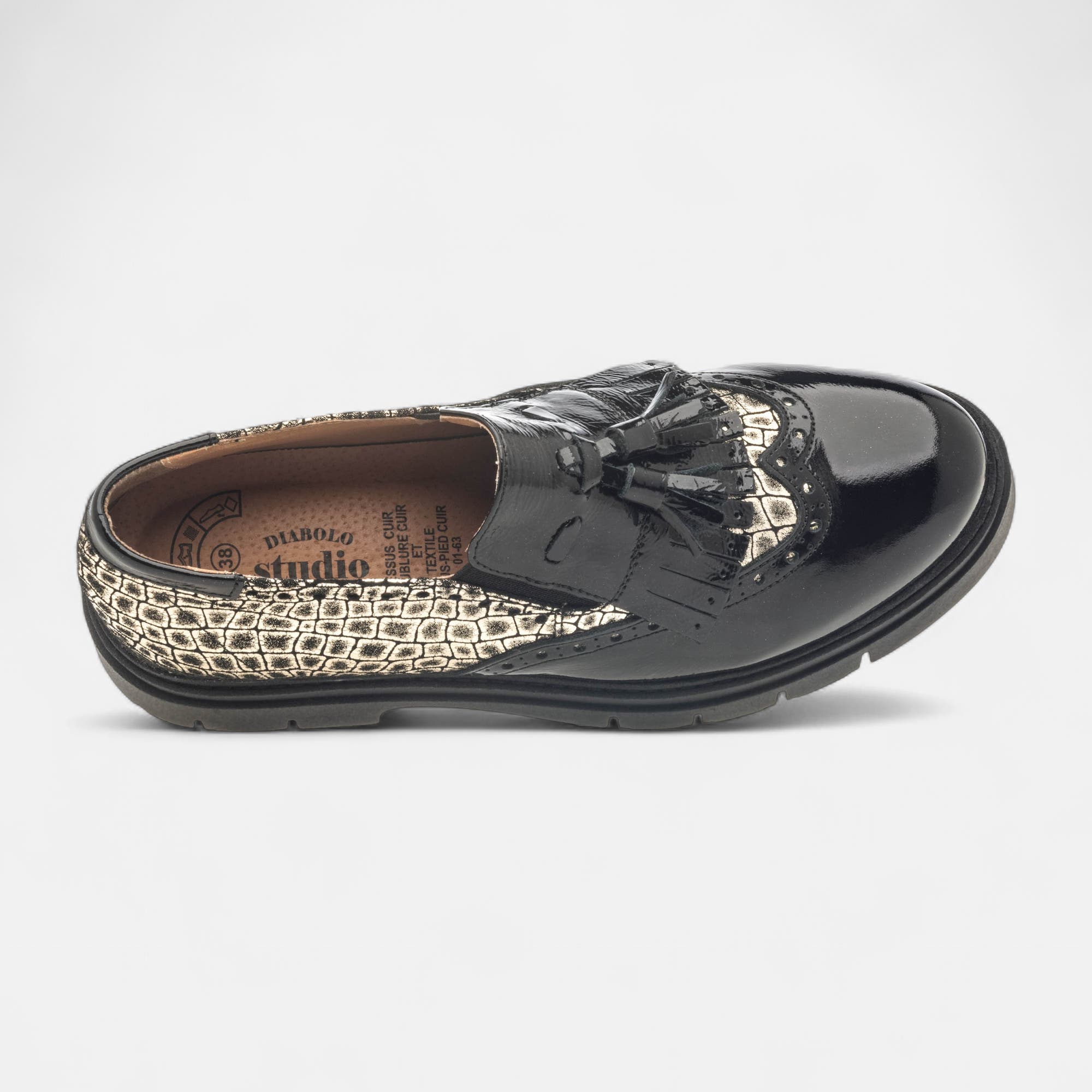 Mocassins Femme en cuir noir vernis