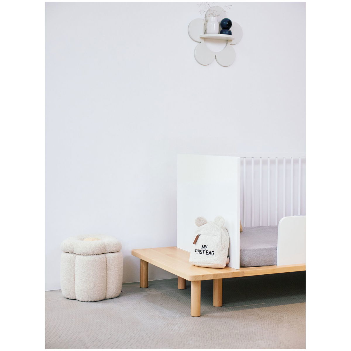 ChildhomeChildhome   Hocker und Spielzeugkiste
