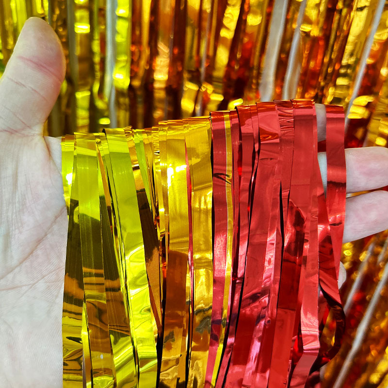 (4er Set) 2x1m Party Deko Metallic Lametta Vorhang Glänzender Fransen Vorhang Regenbogen Foto Hintergrund - Rot / Gold / Blau / Lila / Grün