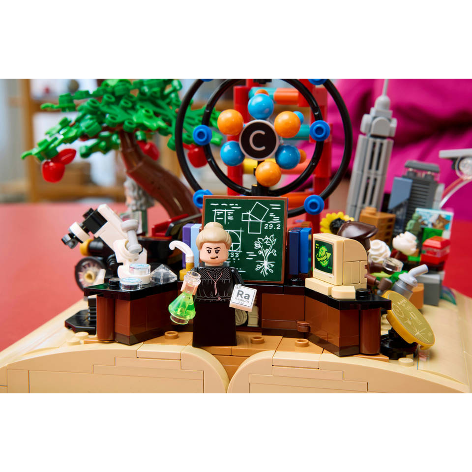 LEGO Ideas de evolutie van STEM 21355
