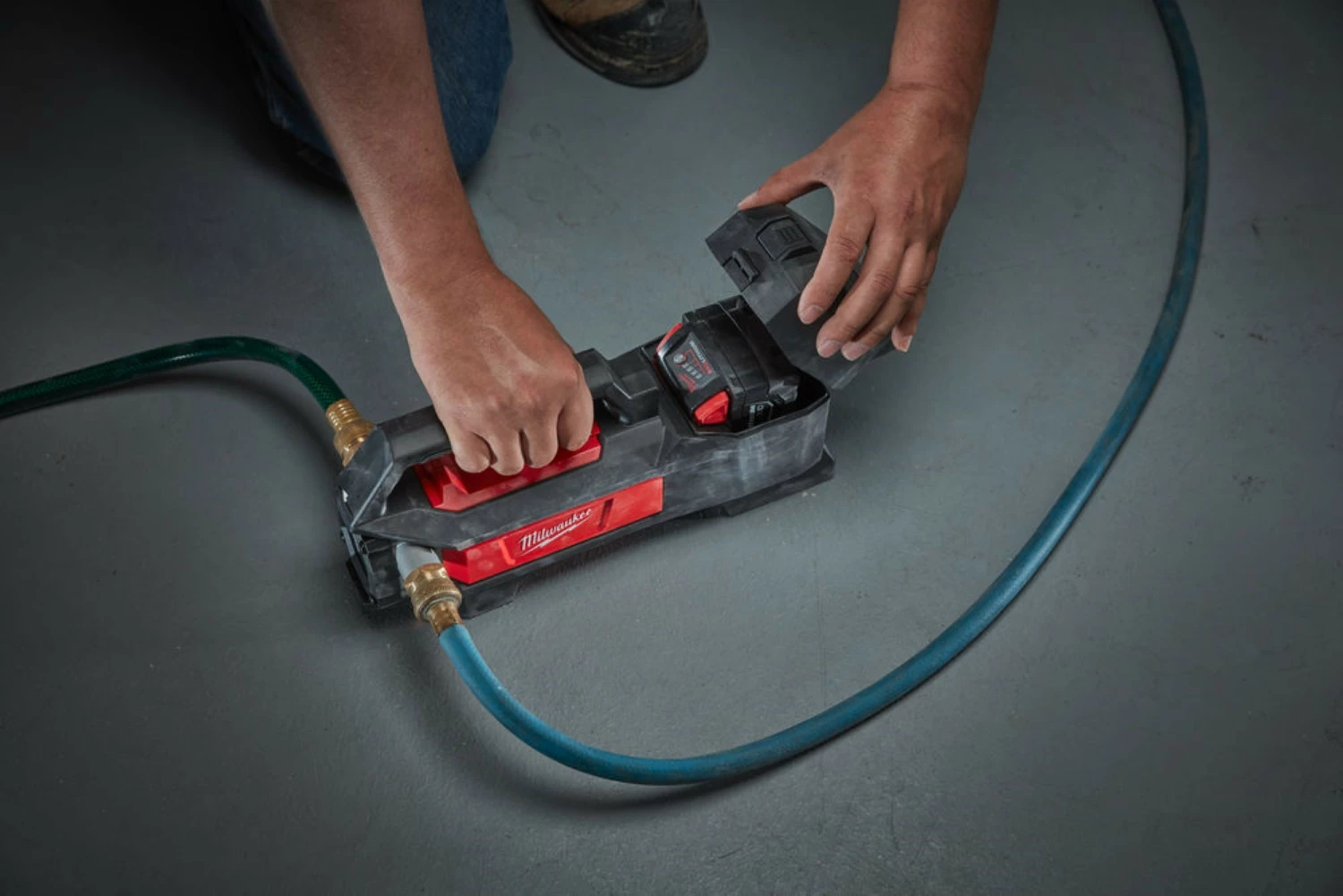 Milwaukee M18 BTP-0 18V Li-Ion accu waterpomp body - 1817L/u - 3/4