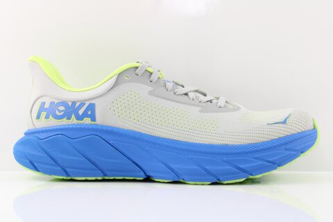 HOKA Arahi 7