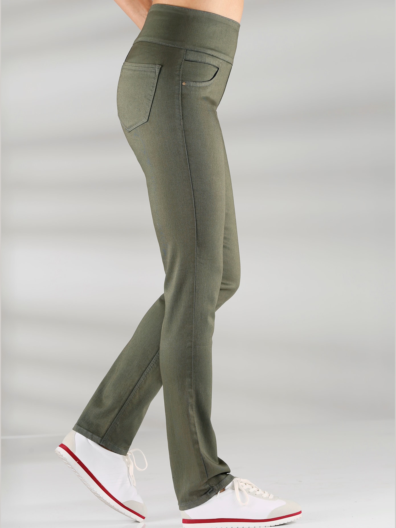 Pantalon avec ceinture large élastique et poches