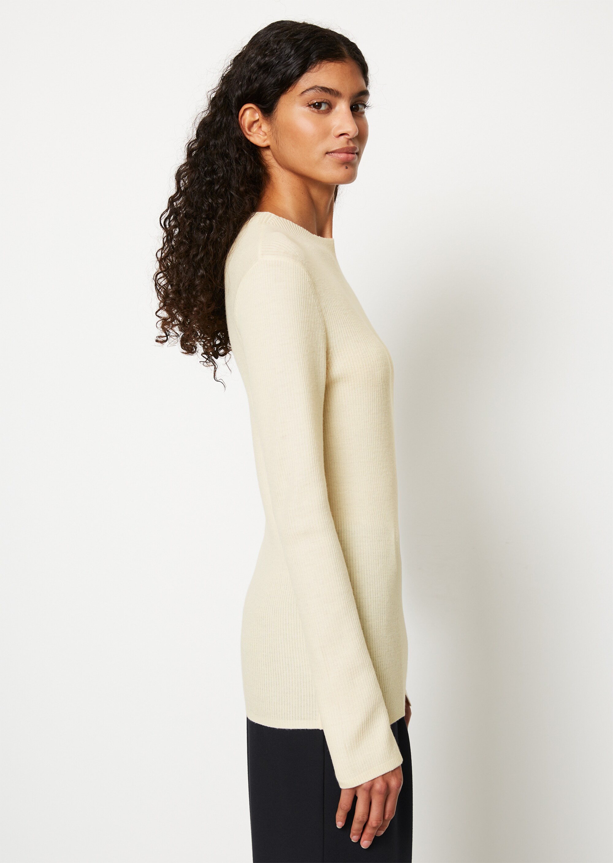 Rippstrickpullover slim aus edler Merinowolle