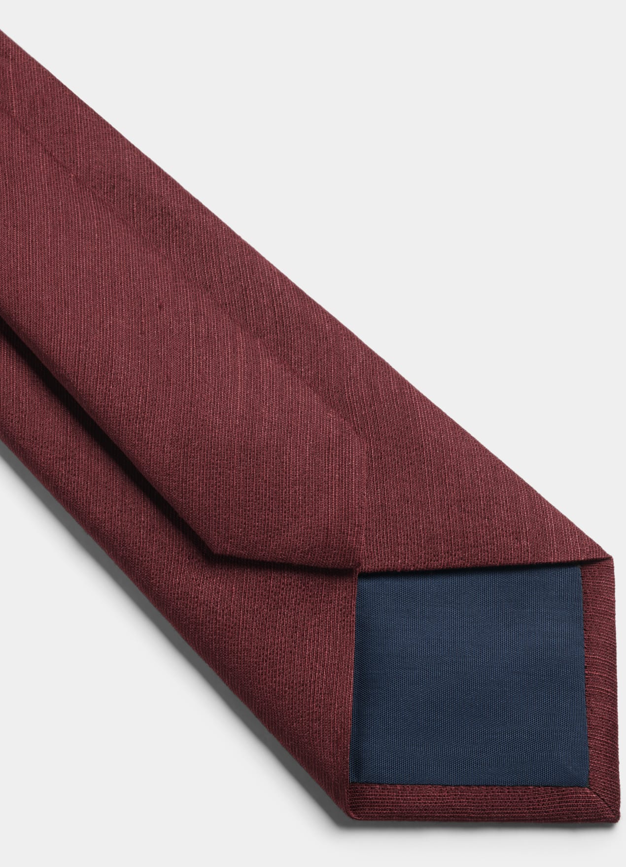 Cravate bordeaux