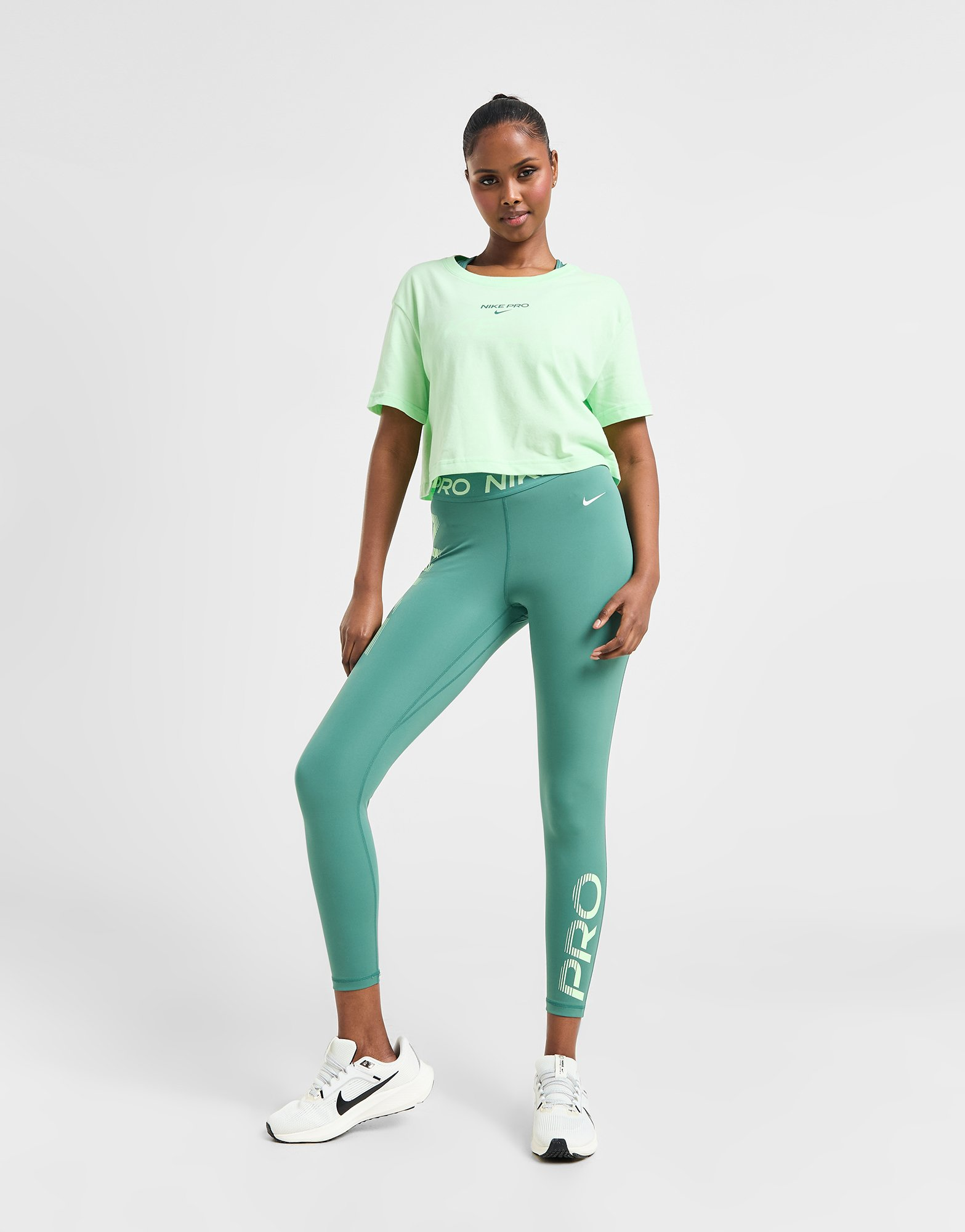 Nike T-shirt train Pro Graphique Femme