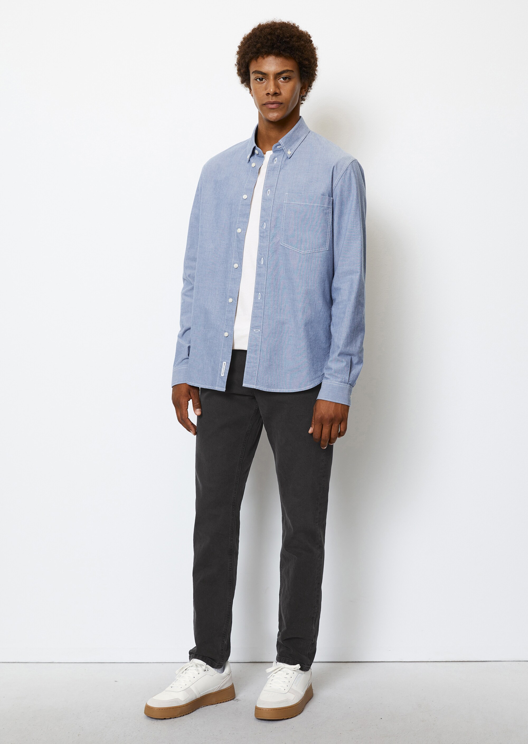 Chambray-Hemd regular mit Button-Down-Kragen