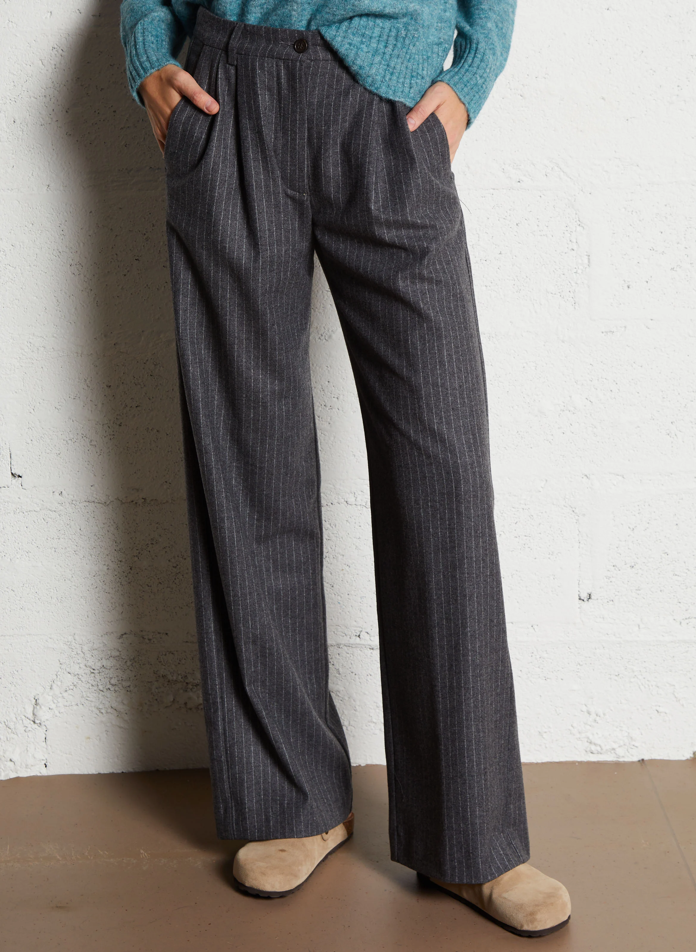 PANACHE - Pantalon large en laine mélangée | Gris