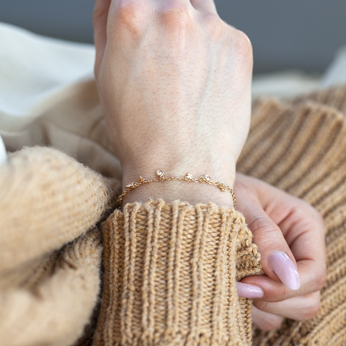 Bracelet plaqué or zirconias 18 cm