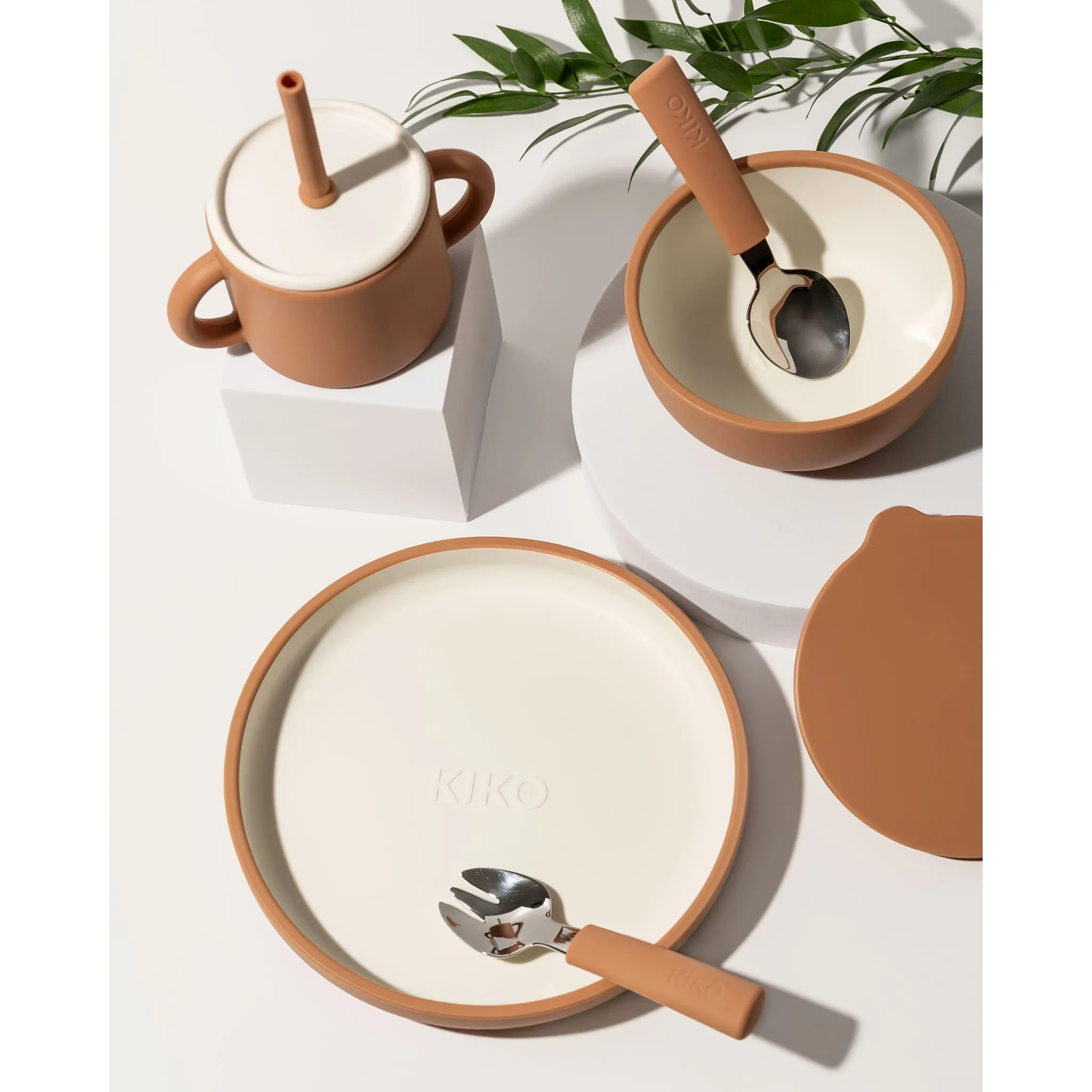 Kiko The Label Bol à Ventouse en Silicone avec Couvercle - Tan