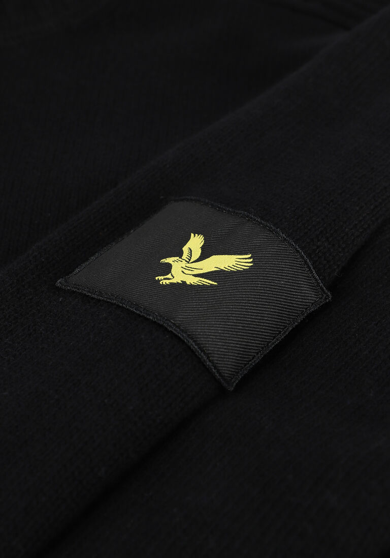 LYLE & SCOTT zwarte lyle & scott trui shoulder detail crew neck knit