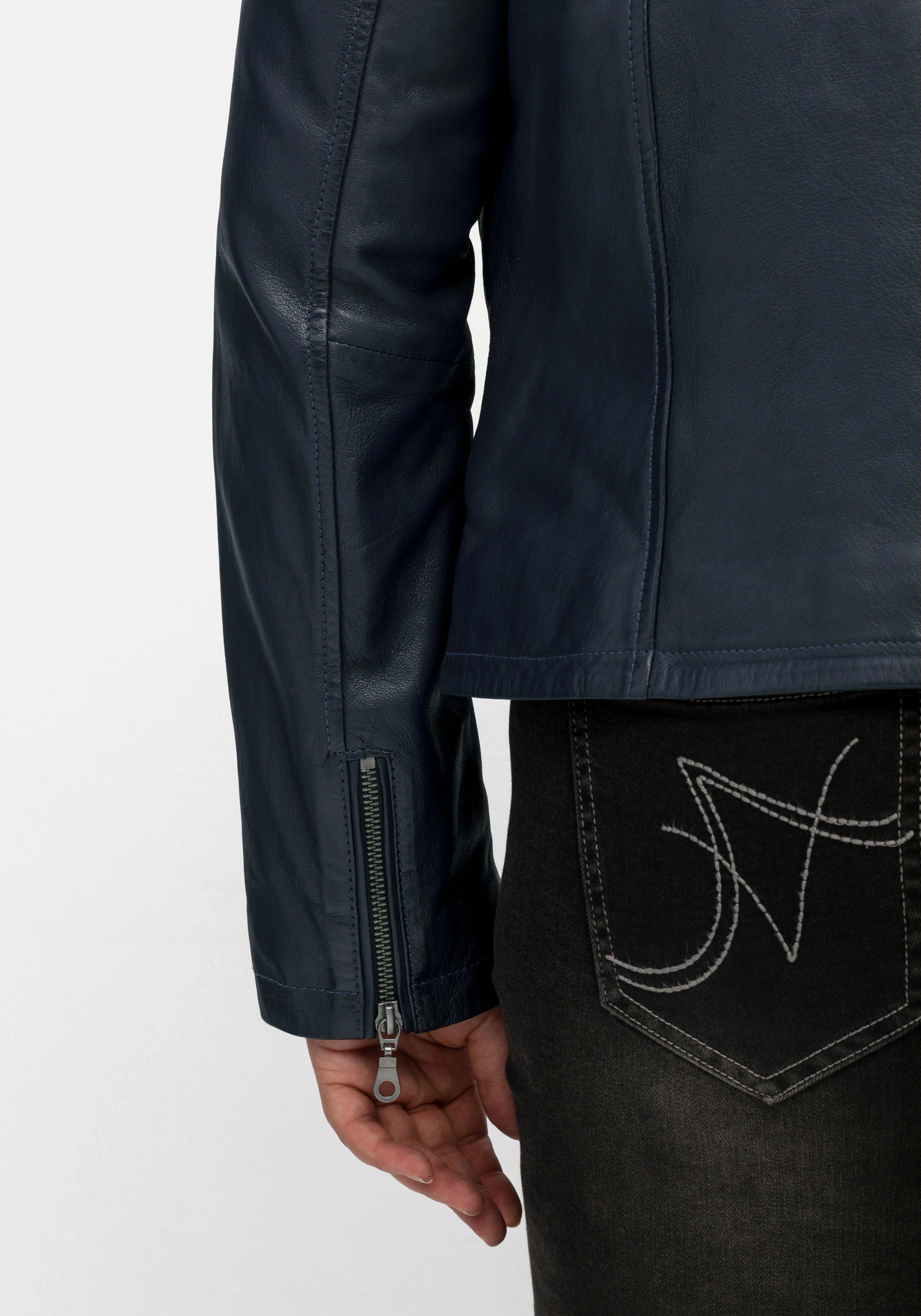Kurze Lederjacke aus Lammnappa, im Biker-Stil