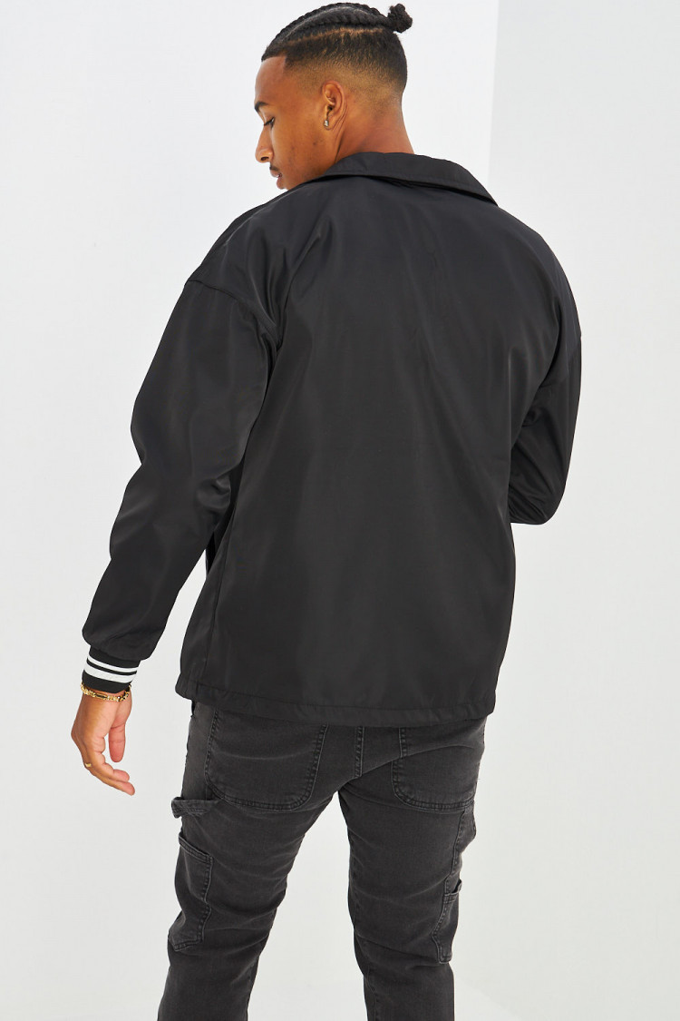 Veste noire brodée 