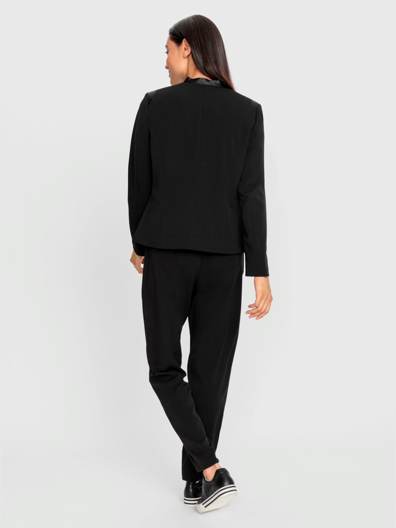 Tailleur pantalon qualité tissée