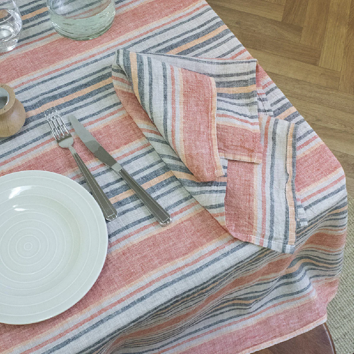 Nappe pur lin orange 155x260 Garnier Thiebaut