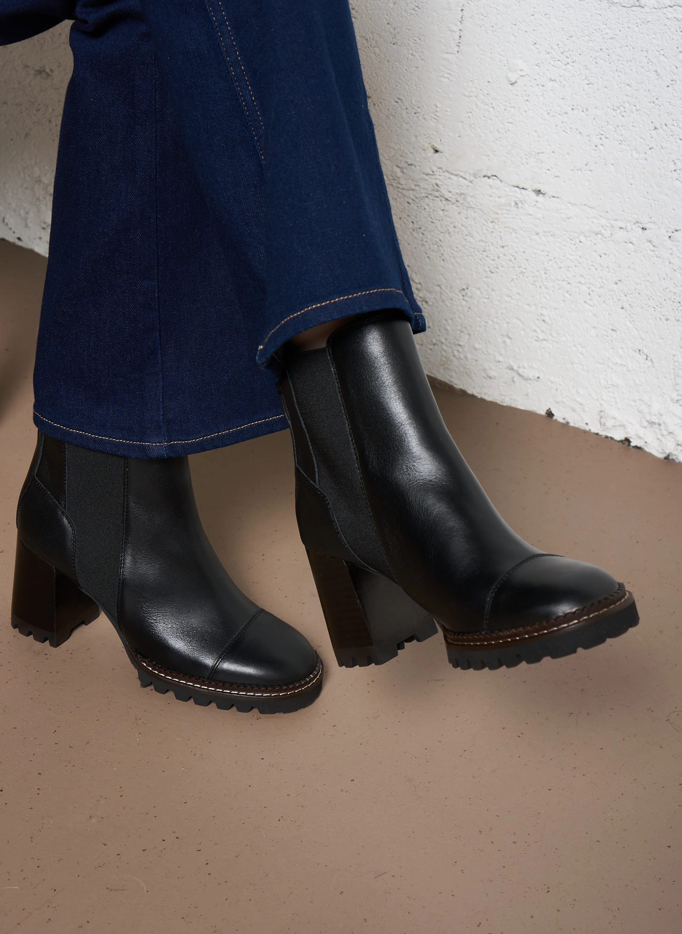 Boots à talons en cuir | Noir