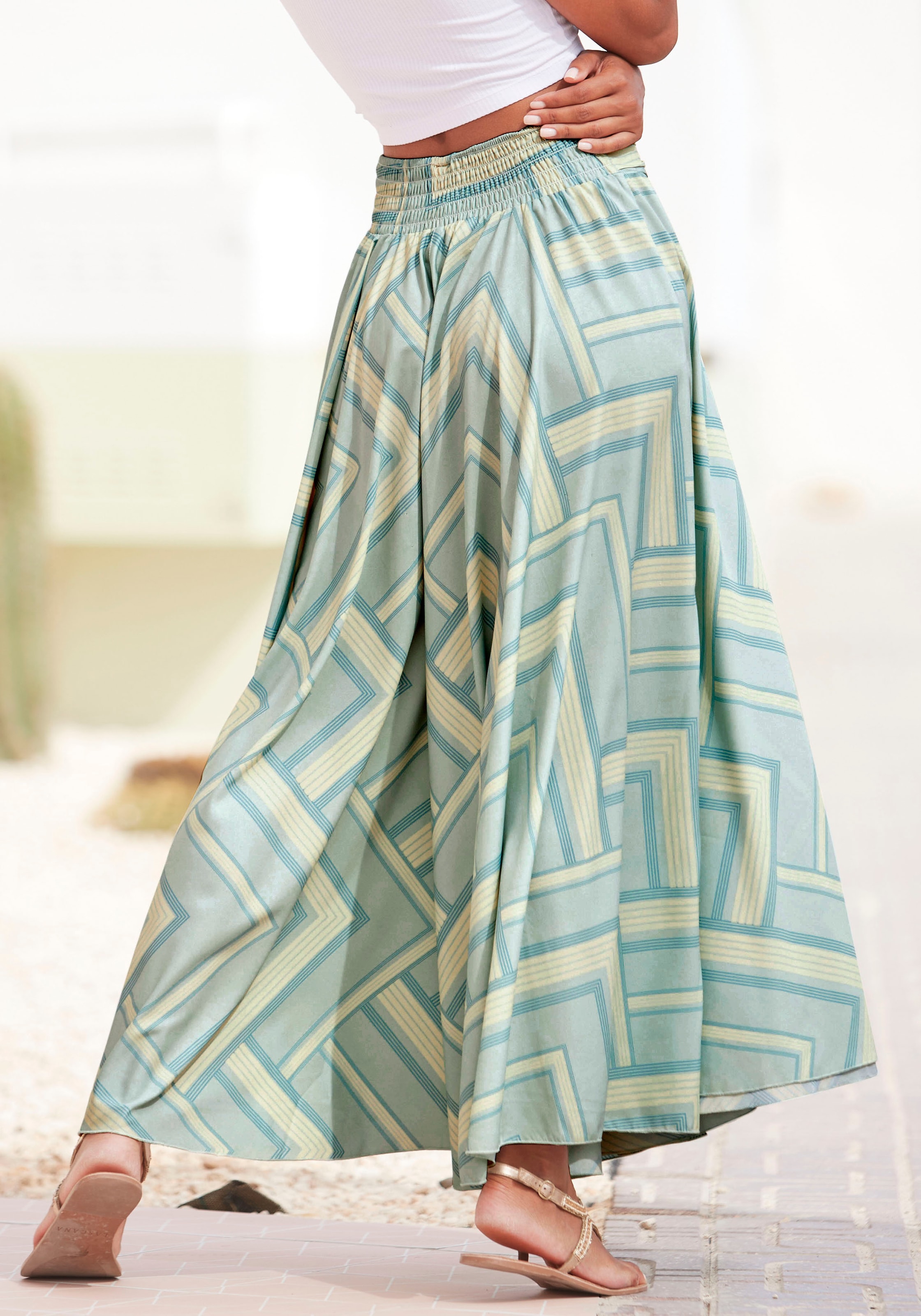 LASCANA Hosenrock , aus glatter Ware, Culotte, extraweites Bein