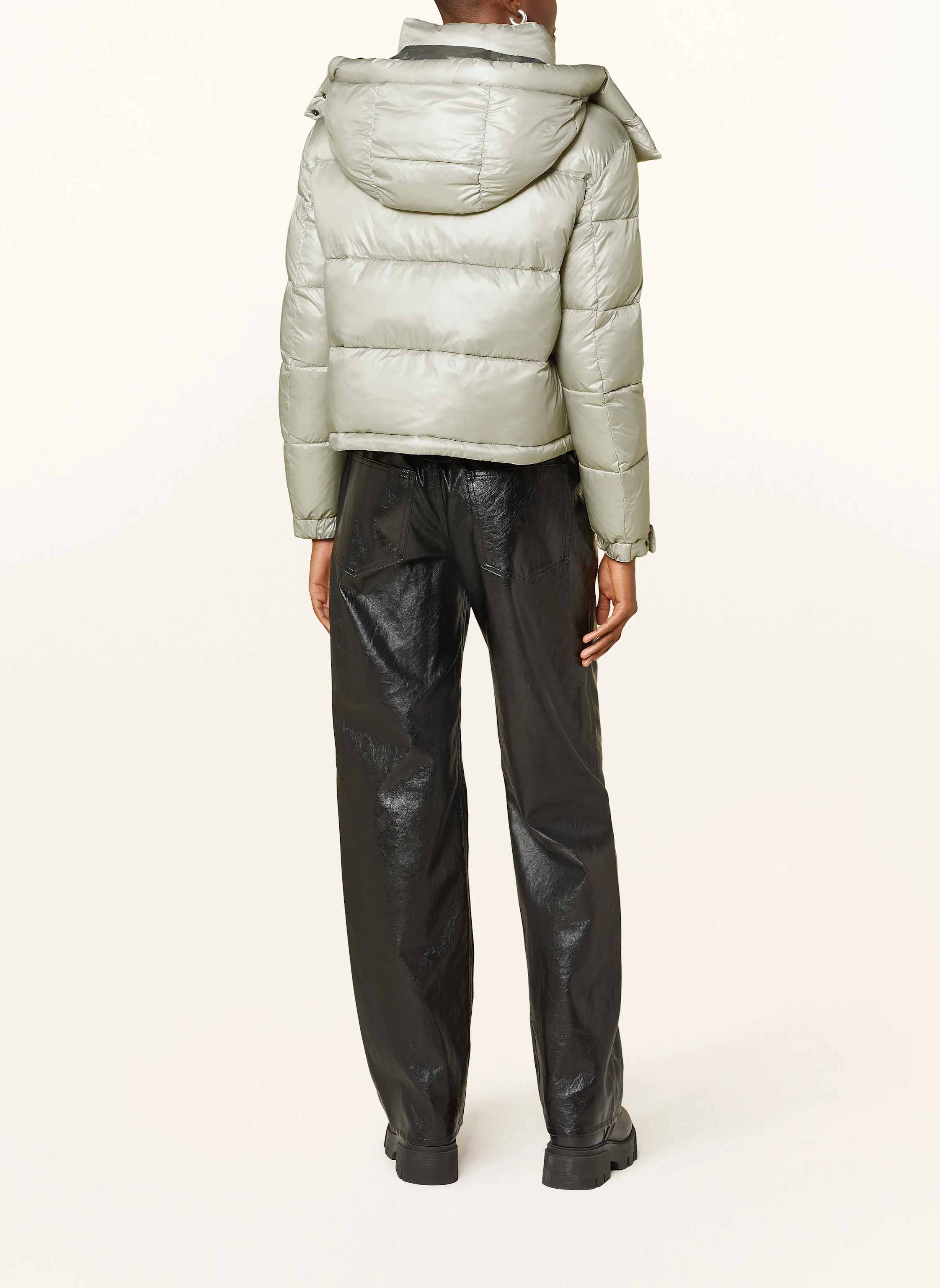 Blauer Steppjacke GLORIA mit DUPONT™ SORONA®-Isolierung