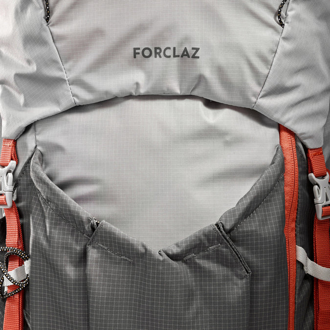 Decathlon Forclaz - Mochila Ultraleve Feminina Forclaz para Trekking 45+10 L - MT900 UL