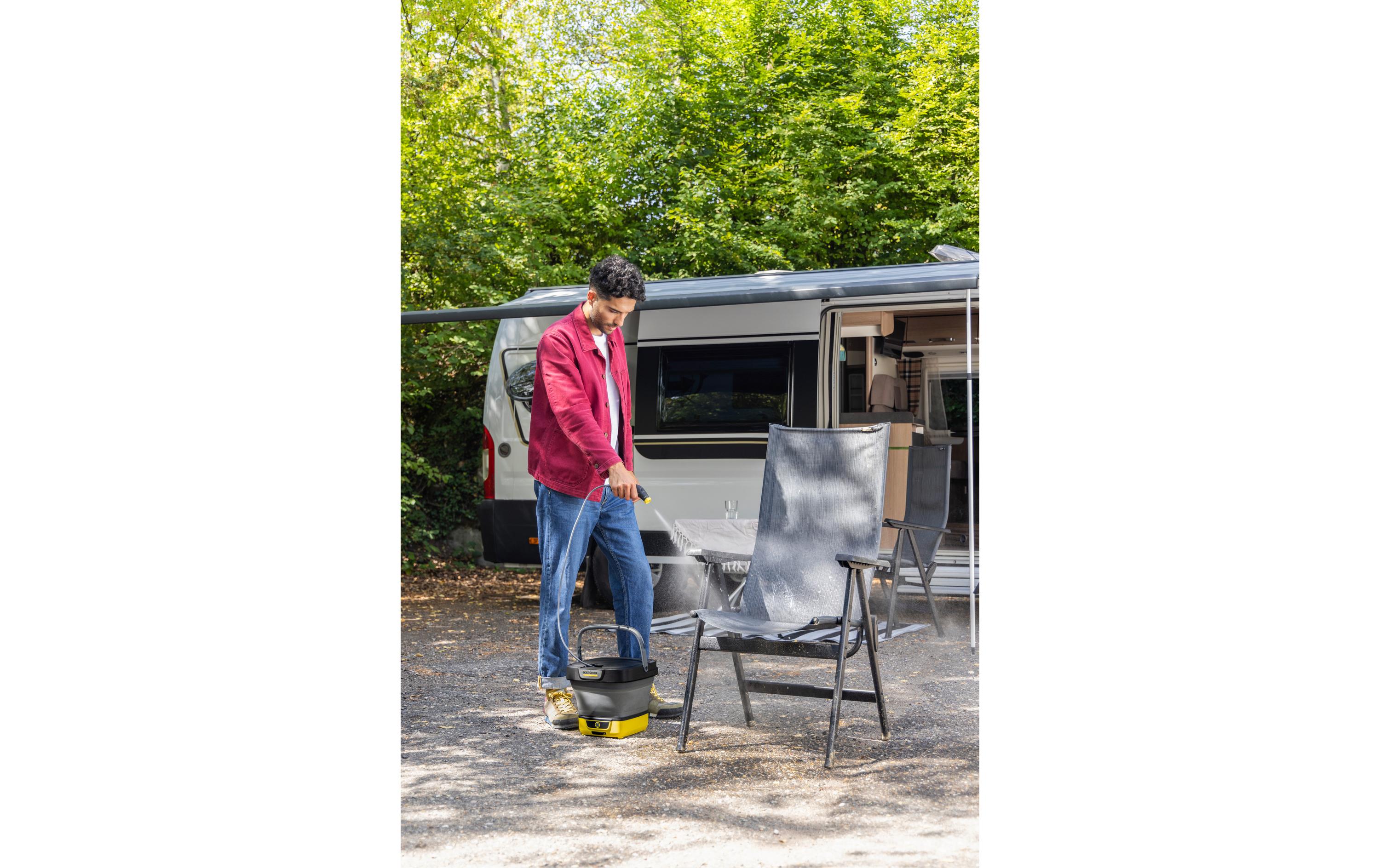 Mobile Outdoor Cleaner OC 3 Foldable<br>Mit faltbarem Wassertank einfach zu transportieren