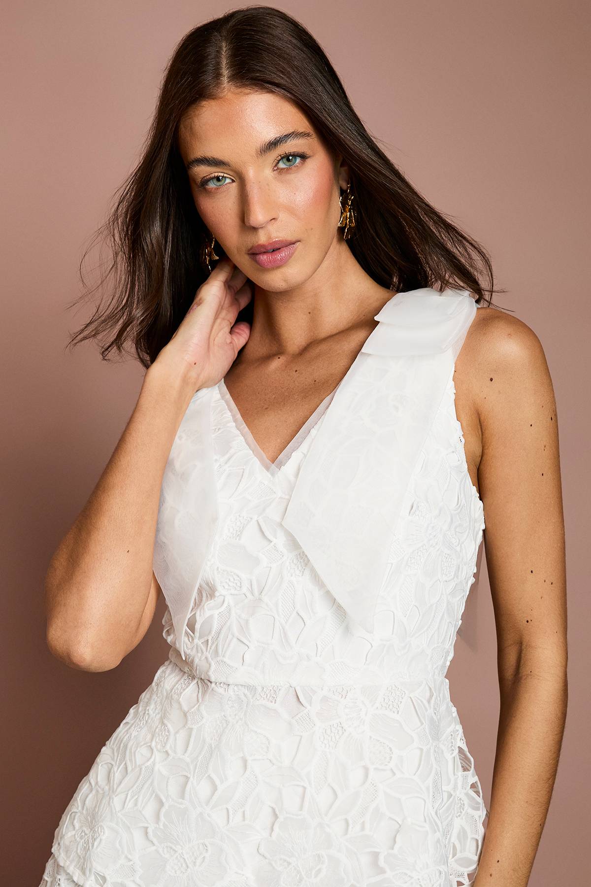 Coast Haut Asymétrique En Dentelle Organza Avec Nœud