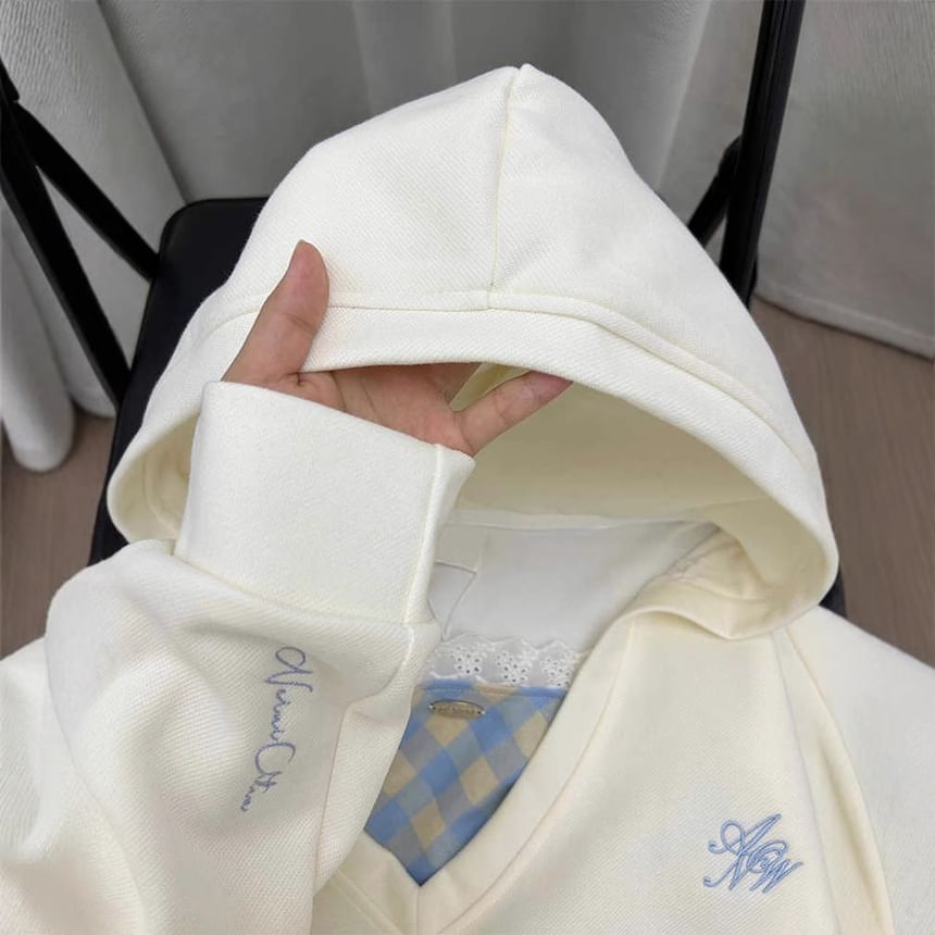 Kloitrinm - Set: Geruite crop top + V-hals hoodie met letters