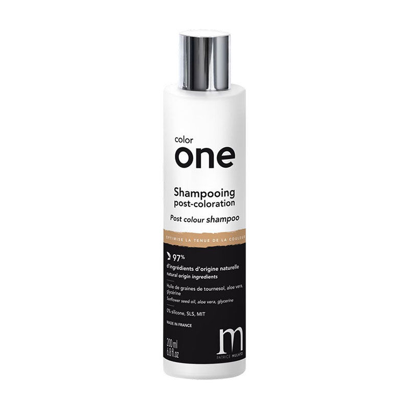 Shampooing post coloration Color One