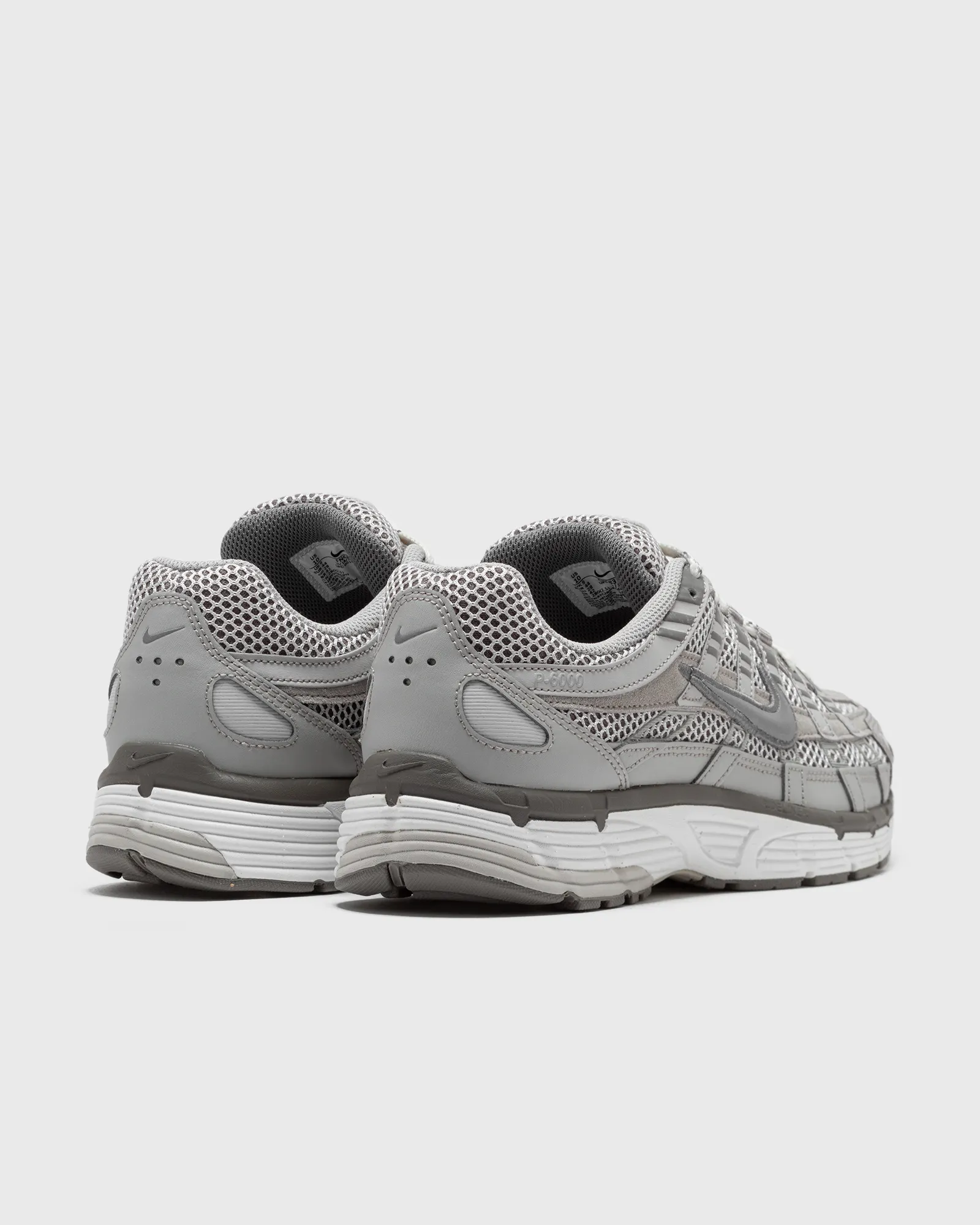 Nike P-6000 PRM