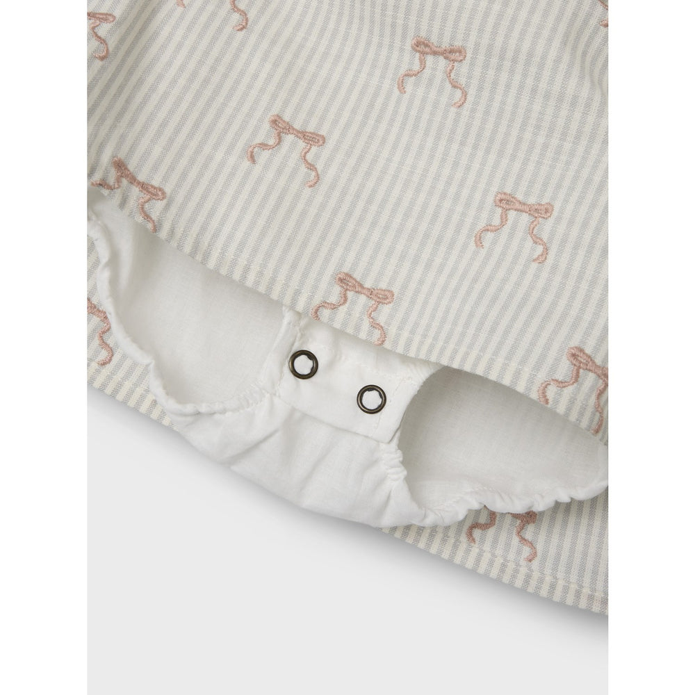 Køb Lil'Atelier Coconut Milk Kendra Loose Body Kjole