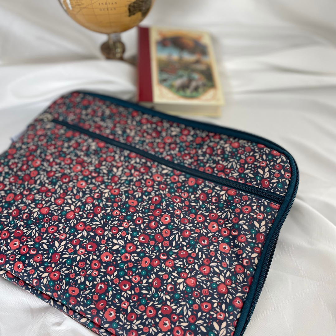 Pochette Ordinateur 13 Pouces Camelias Rubis