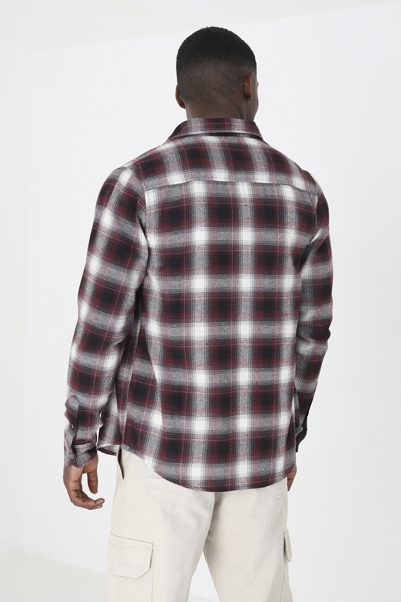 Camisa xadrez com bolso