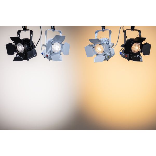 Varytec LED Studio 150 2900K WH
