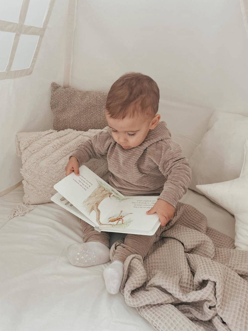 Babystyling baby corduroy hoodie bruin
