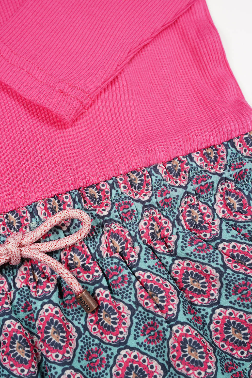 NONO jurk Morly met all over print fuchisa/lichtblauw