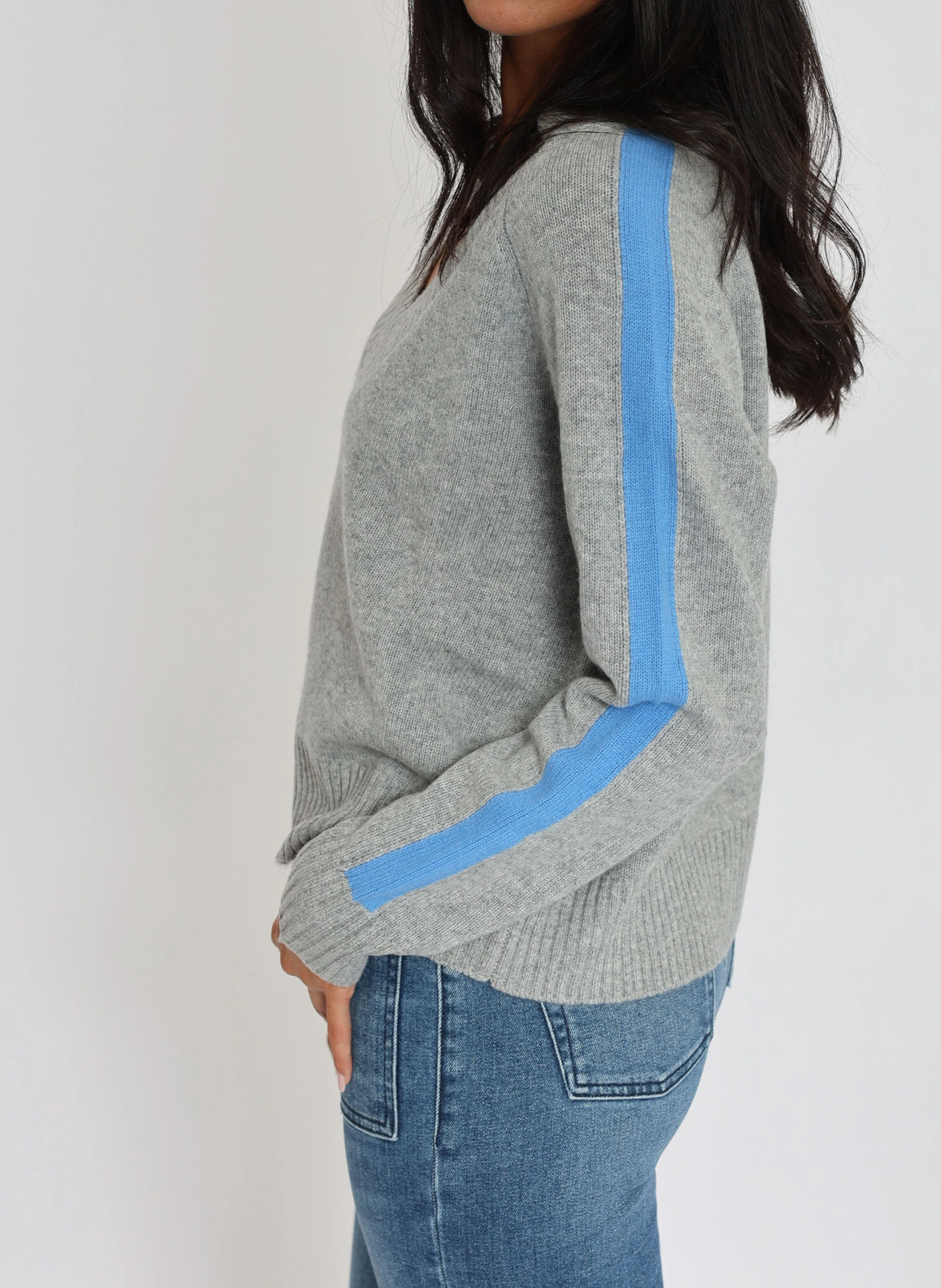 ASTRID - Pull droit en laine mélangée | Gris