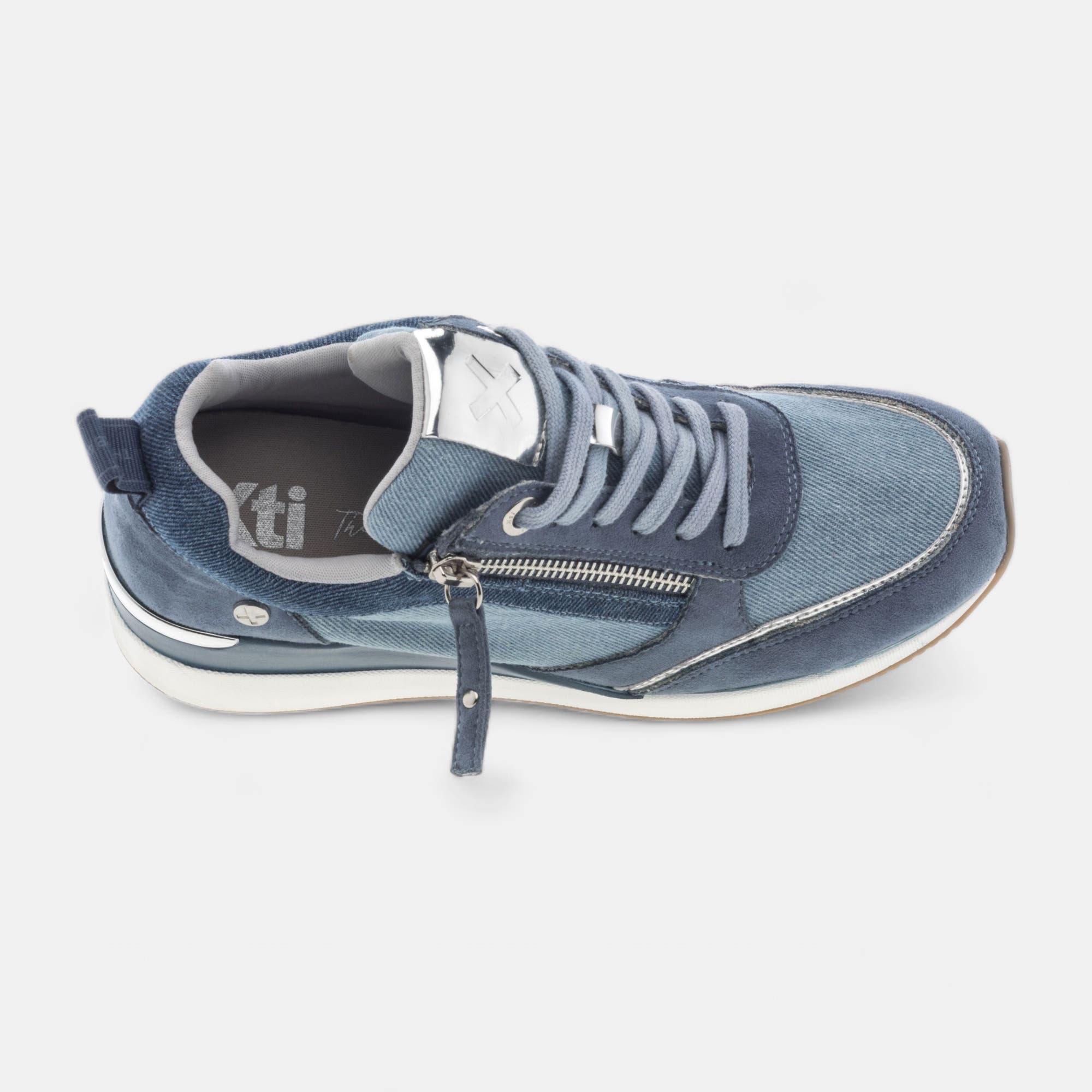 Baskets basses à talon compensé Femme jeans